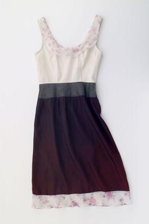 タイダイを使ったブランドTシャツを買う