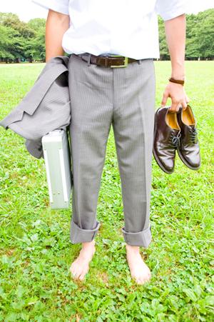 「完全遮光の日傘が選ばれる理由とは？美しいデザインと機能性を兼ね備えたおすすめ商品ガイド」